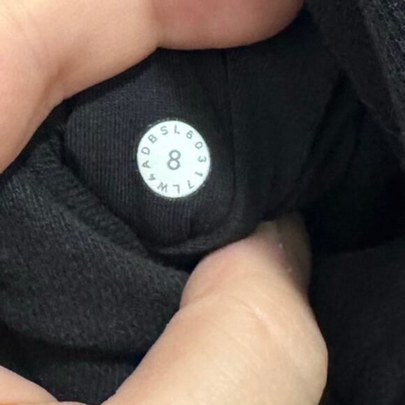 Lululemon Scuba Hoodie *Light Cotton Fleece size 8 - Picture 8 of 9